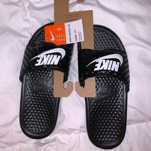 Size 5 Nike sandals